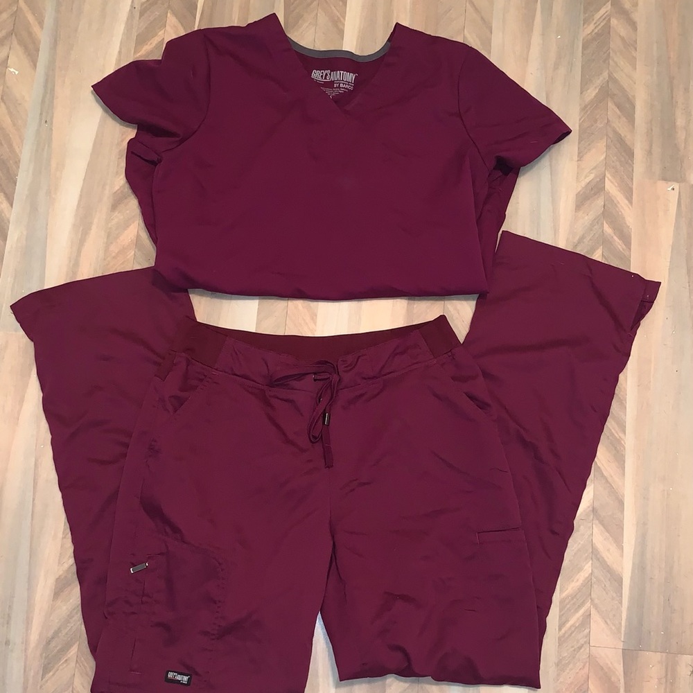 Greys Anatomy scrub set